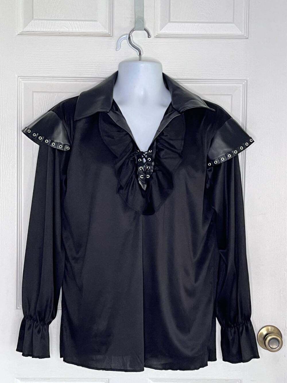 Pirate Costume Men's Shirt sz M Renaissance Halloween Theater